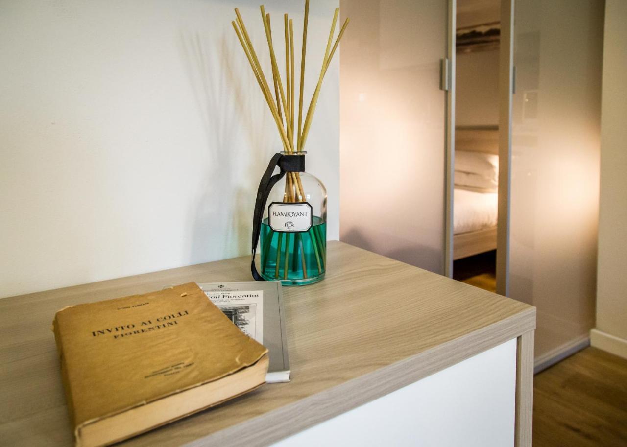 Acacia Firenze - Dalia Apartment Bagian luar foto