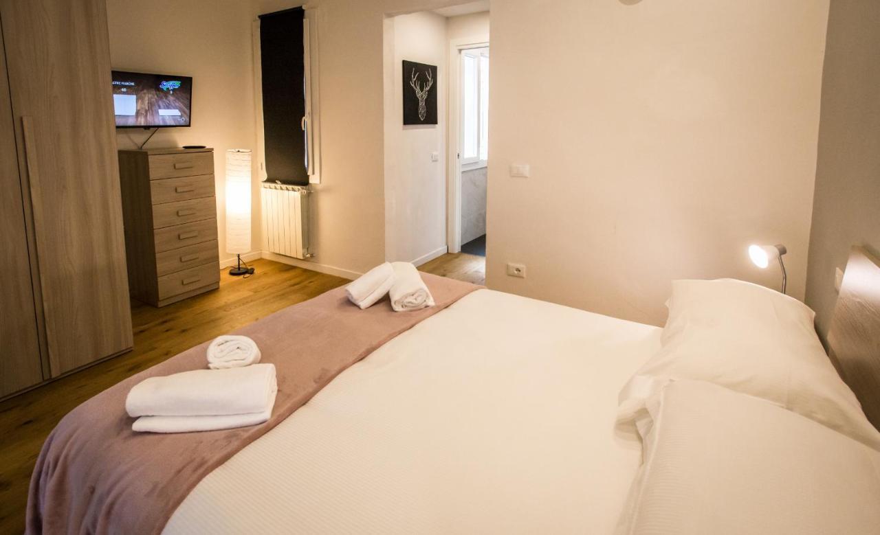 Acacia Firenze - Dalia Apartment Bagian luar foto