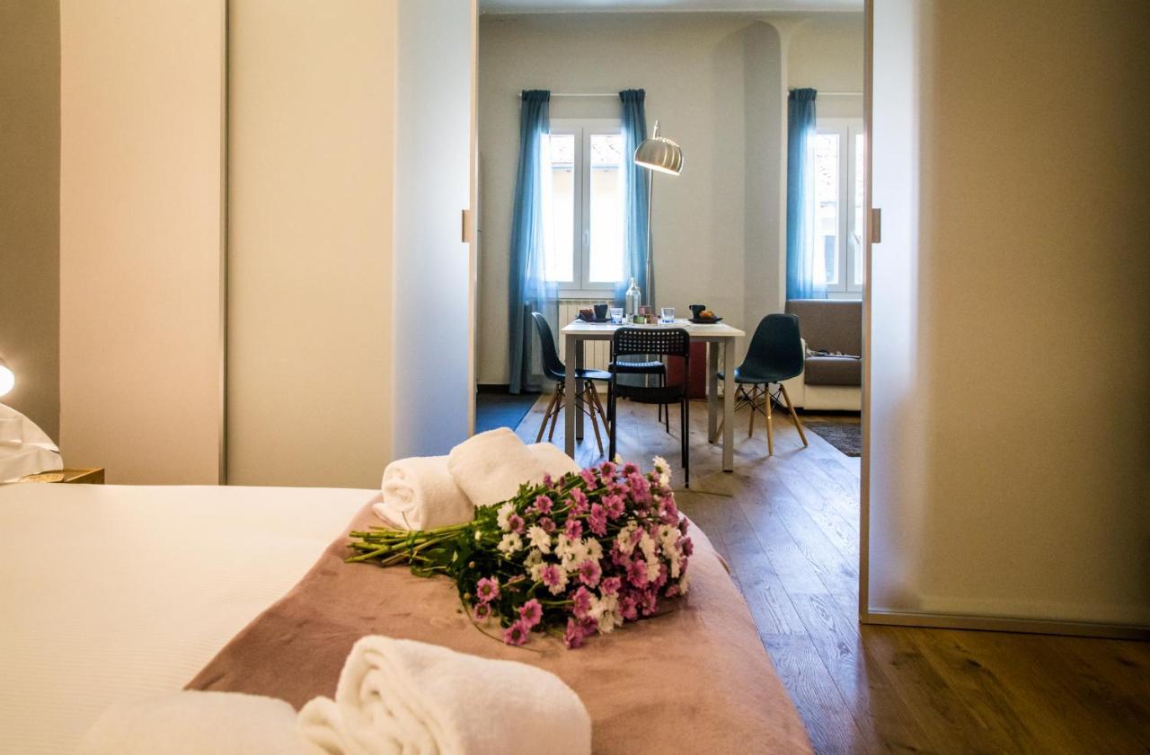 Acacia Firenze - Dalia Apartment Bagian luar foto